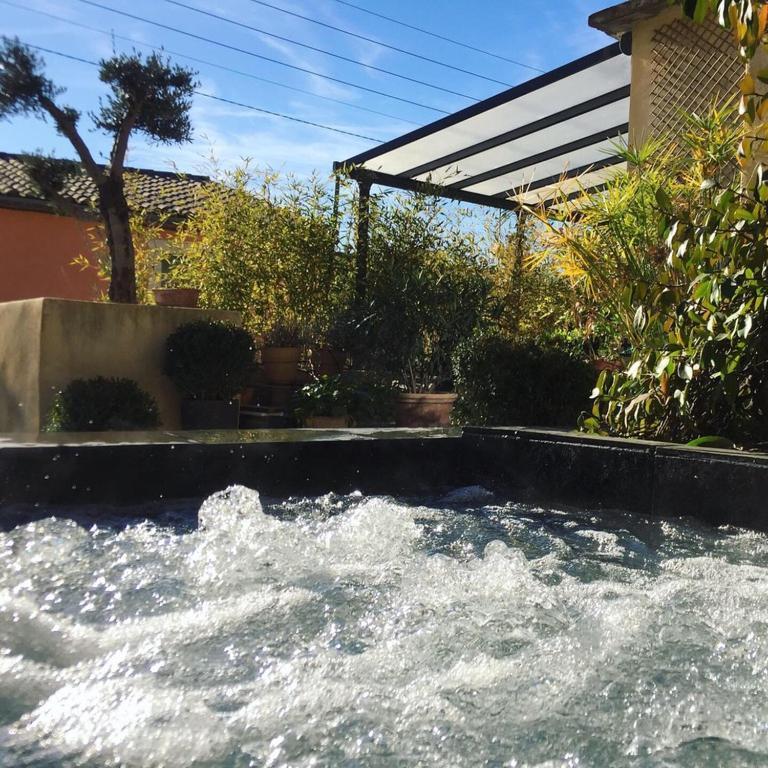 Bed and Breakfast Les Terrasses De Castelnau Экстерьер фото