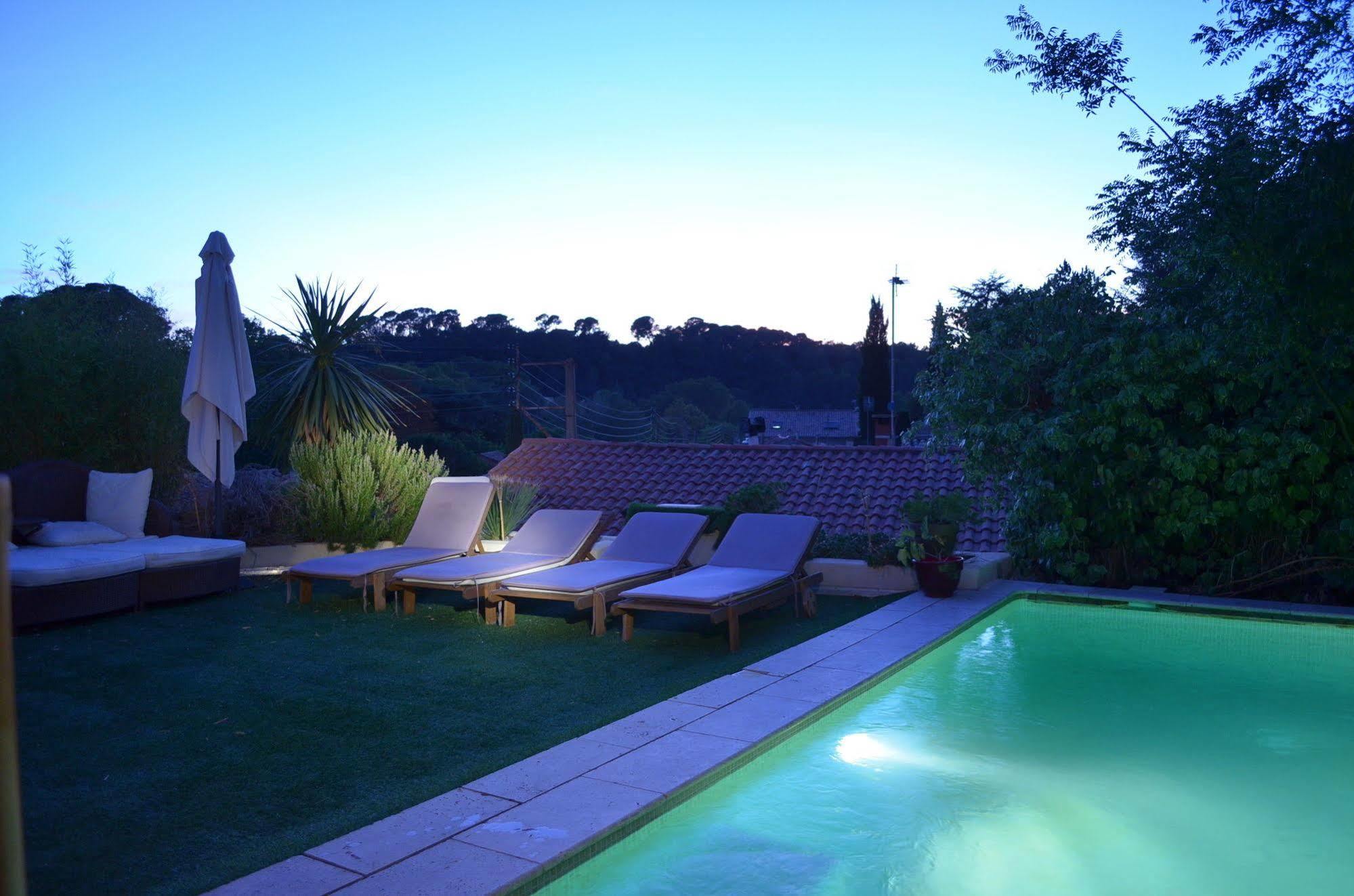 Bed and Breakfast Les Terrasses De Castelnau Экстерьер фото